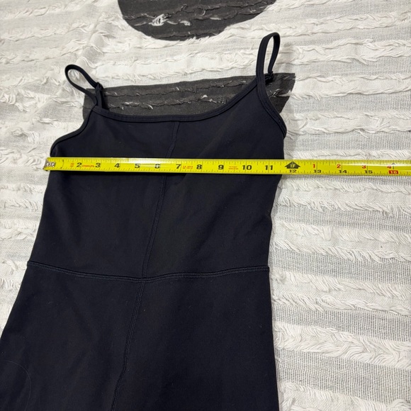 ARITZIA Golden LIFE Divinity 5" Romper Sz XS Excercise Outdoor Preppy Casual - Picture 11 of 15